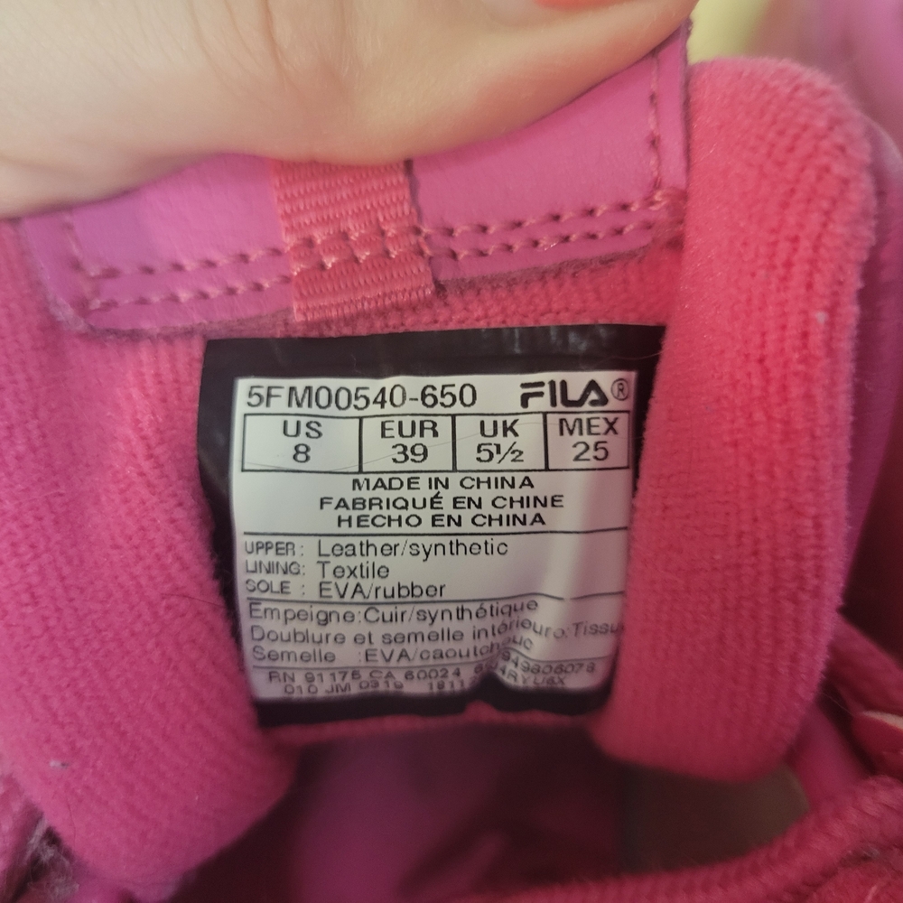 Fila HOT Pink Sneakers💖 - Picture 7 of 10